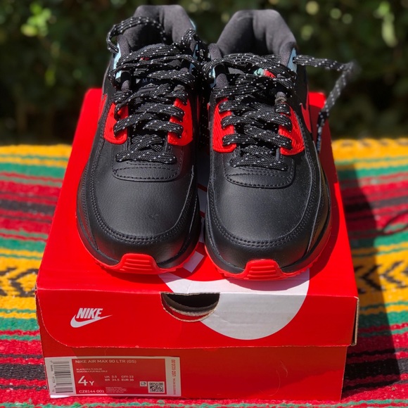 Brand New Nike Air Max 90 LTR (GS) - NEVER WORN - Kids’ 4Y - Picture 3 of 6